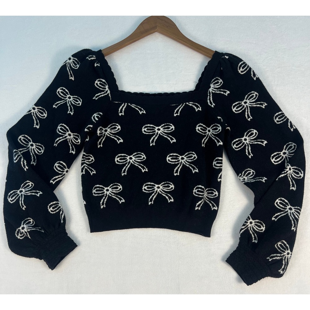Sm Bow Print Crop Sweater Black Square Neck Puff Sleeve Coquette Feminine Cozy‎